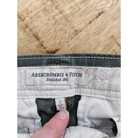 Abercrombie & Fitch Vintage Y2K Micro Mini Skirt Women’s Size 2 Utility - Picture 2 of 6